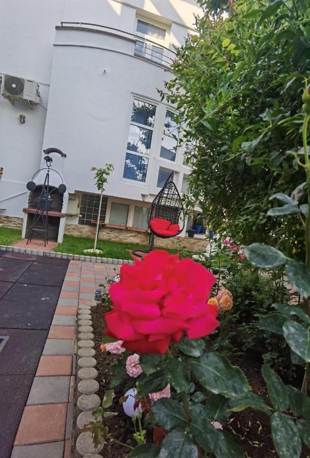 Fitness House With Garden Hotel Constanta Exterior photo