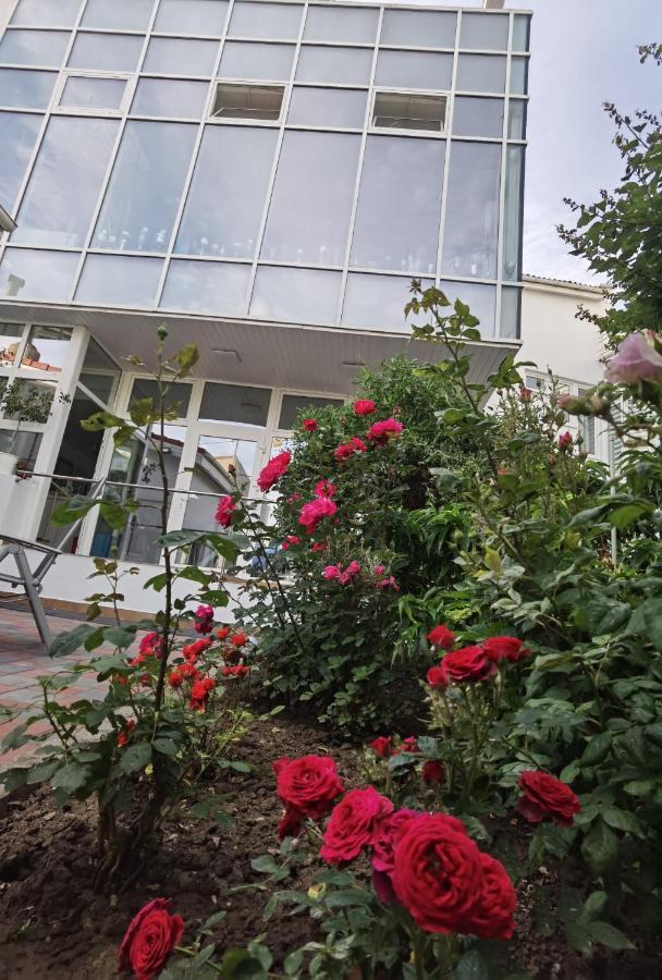 Fitness House With Garden Hotel Constanta Exterior photo