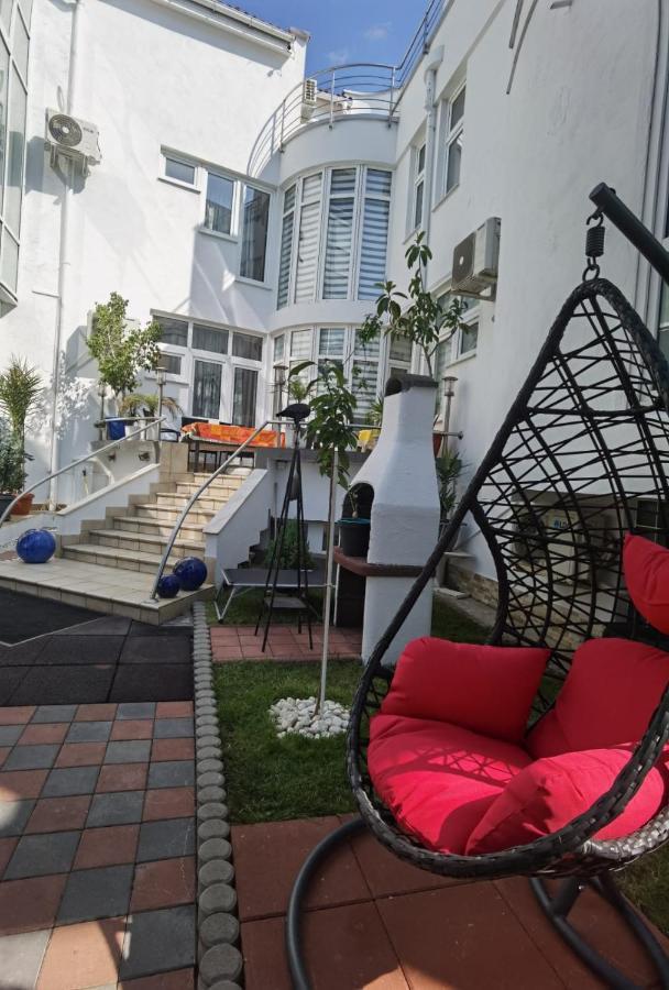 Fitness House With Garden Hotel Constanta Exterior photo